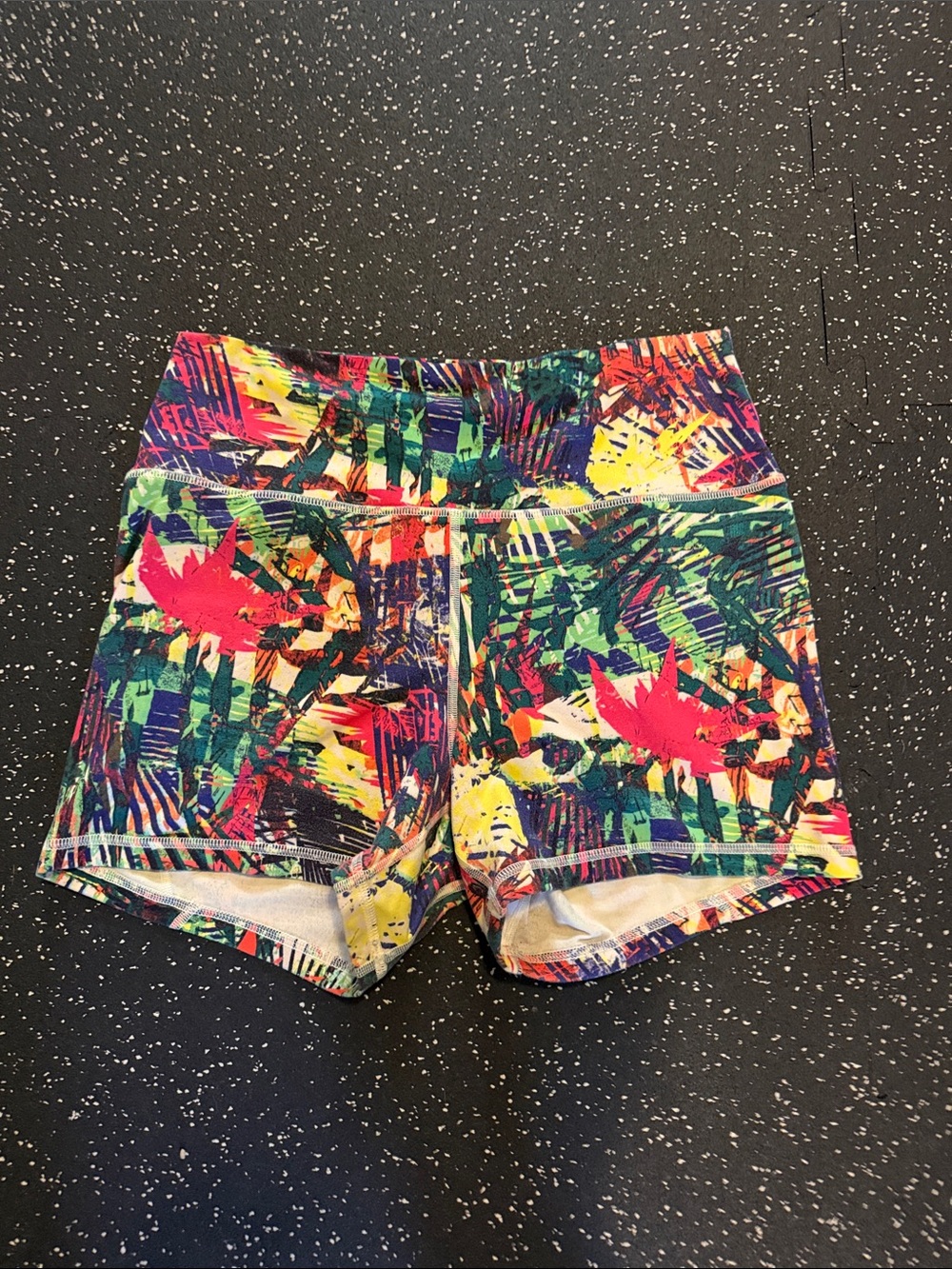 Fleo true high contour shorts